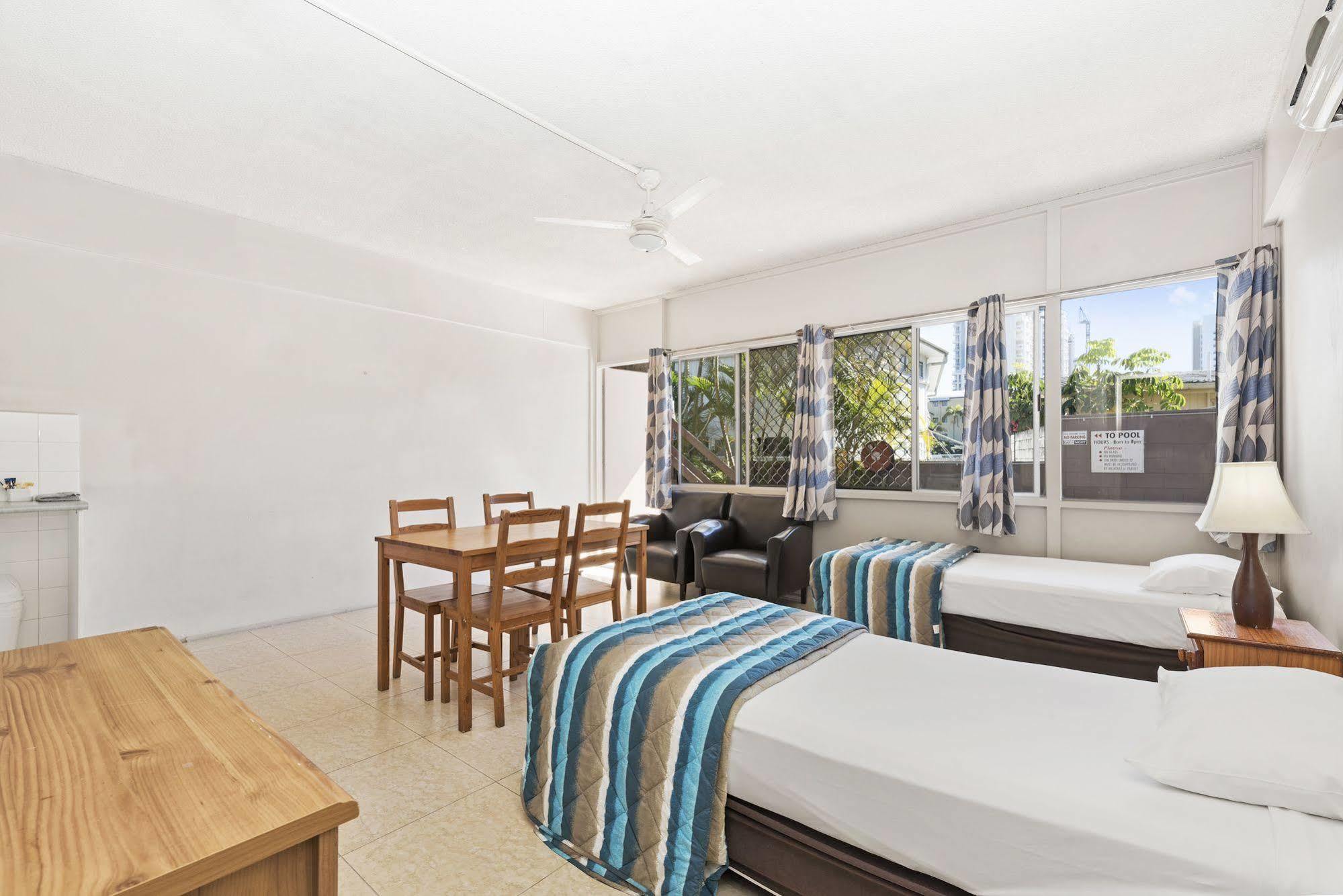 Browns At Broadbeach Gold Coast Extérieur photo