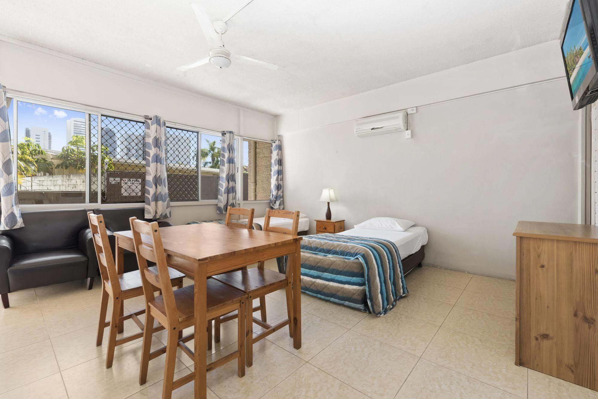 Browns At Broadbeach Gold Coast Extérieur photo